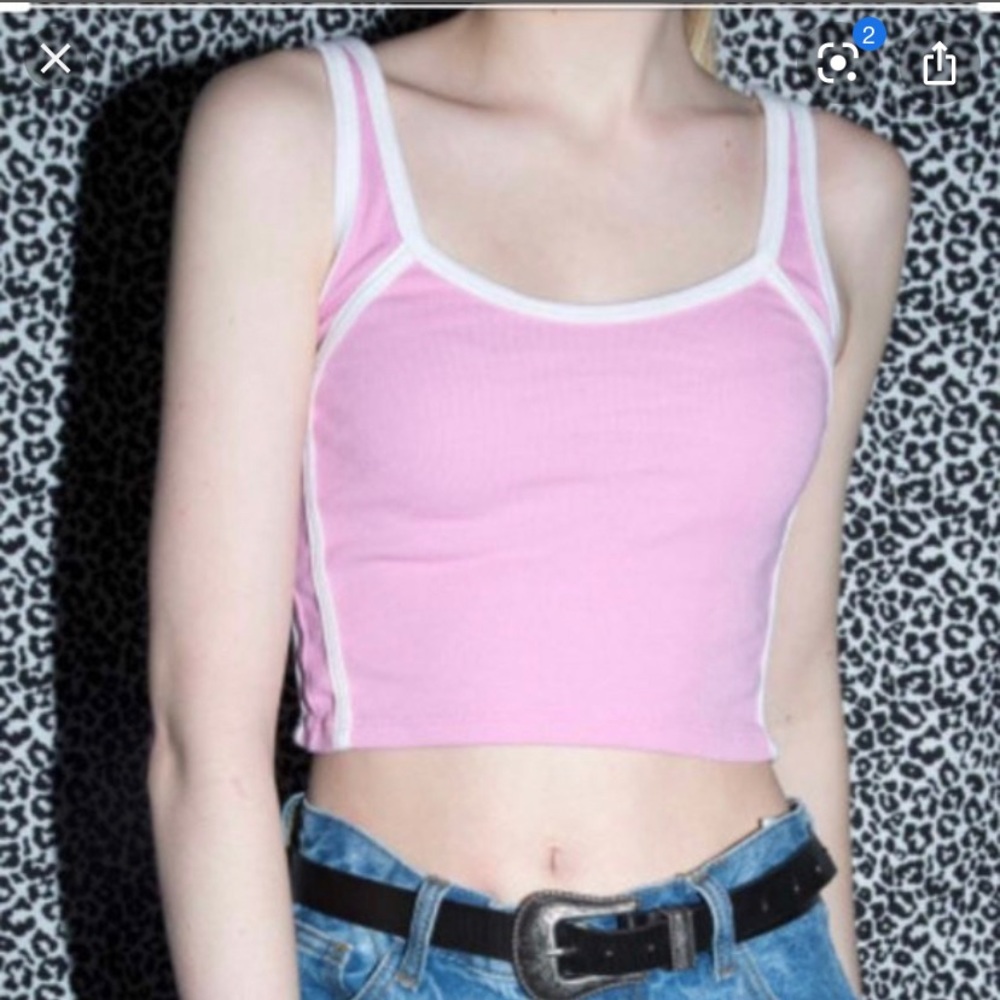💕Brandy Melville Pink Lauren Tank Top.💕